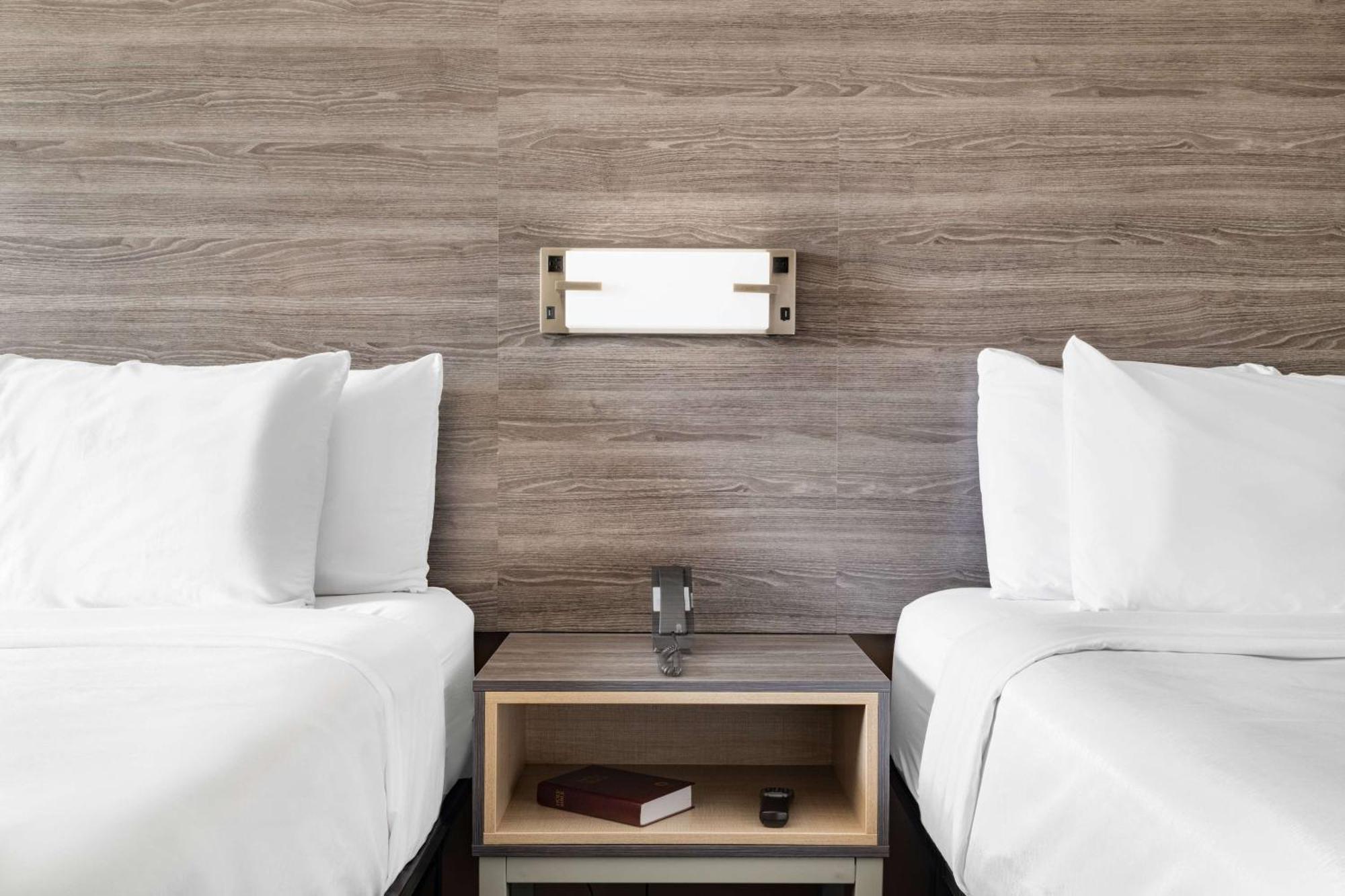 Baymont By Wyndham Commerce Ga Near Tanger Outlets Mall Екстер'єр фото