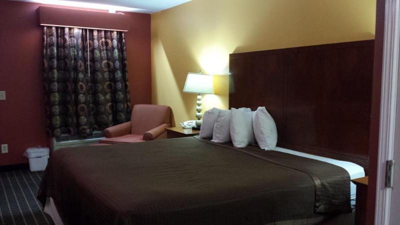 Baymont By Wyndham Commerce Ga Near Tanger Outlets Mall Екстер'єр фото