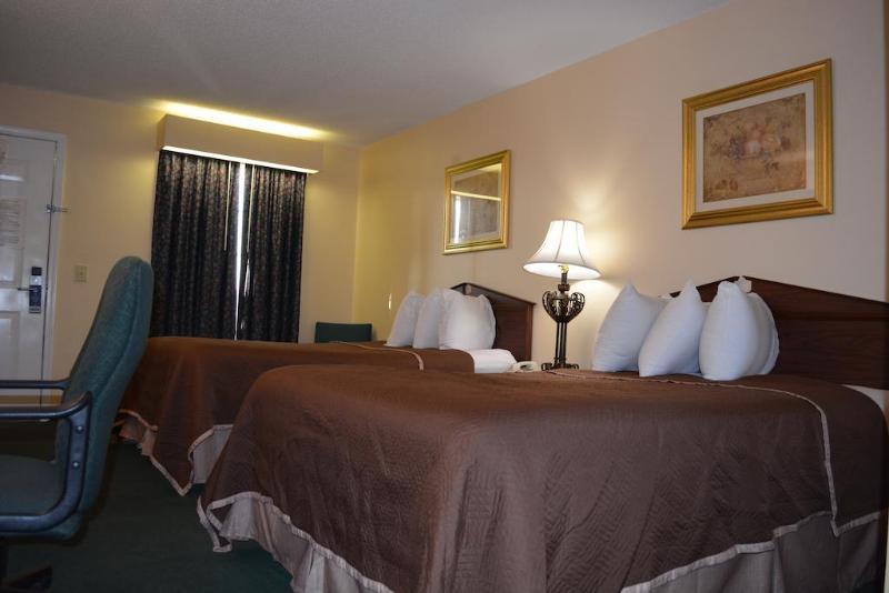 Baymont By Wyndham Commerce Ga Near Tanger Outlets Mall Екстер'єр фото